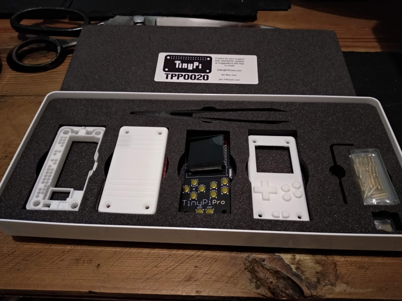TinyPi Handheld Console